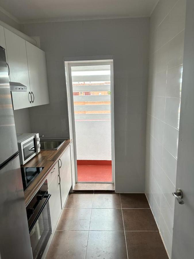 El Gengo Hostel Madryt Zewnętrze zdjęcie