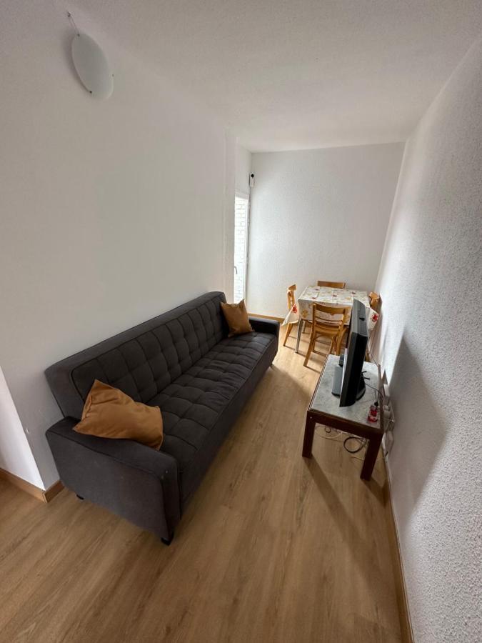 El Gengo Hostel Madryt Zewnętrze zdjęcie